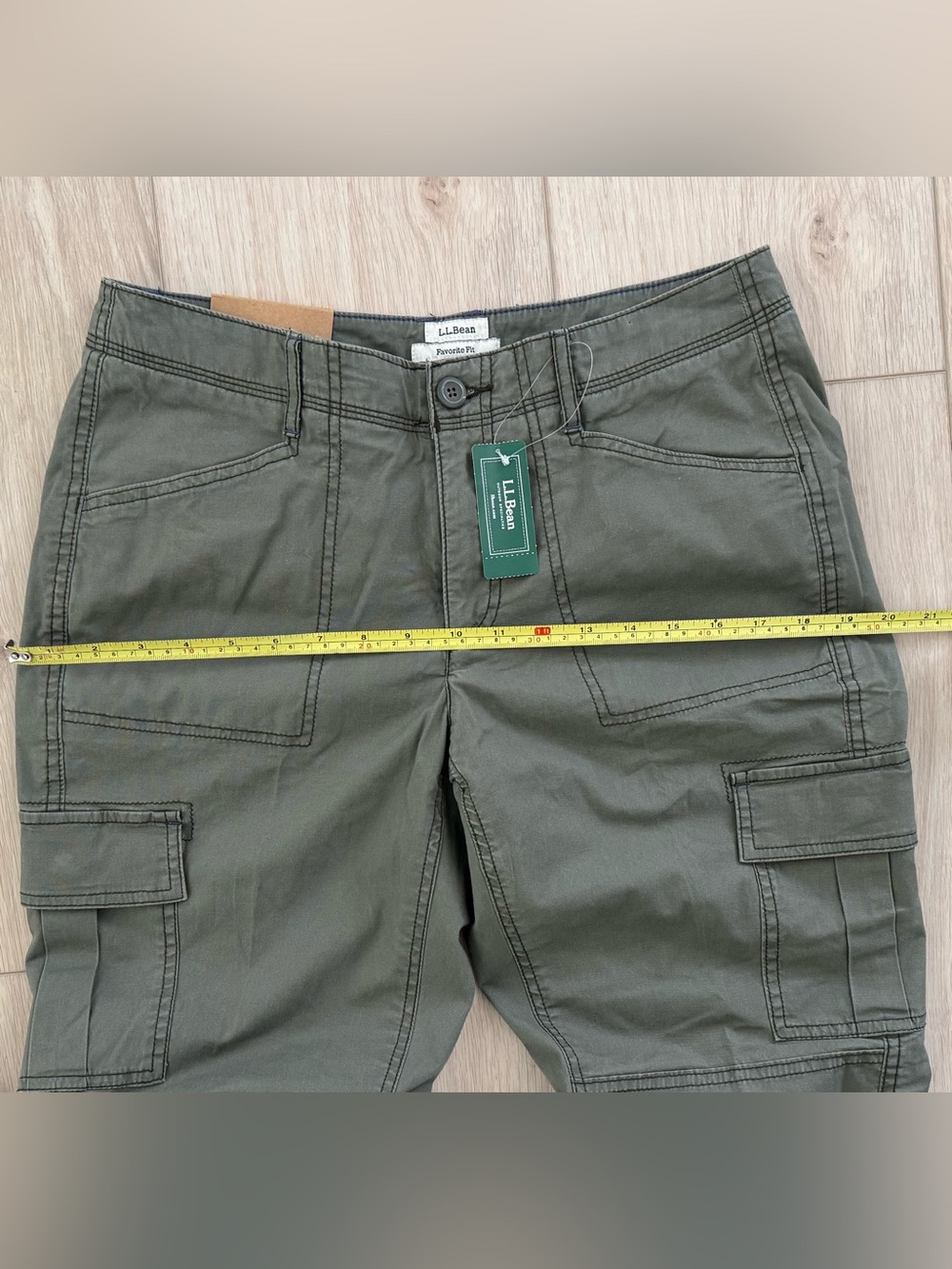 L.L.Bean Women’s stretch flannel lined cargo pants dusty olive green New 6 NWT! - Picture 10 of 16